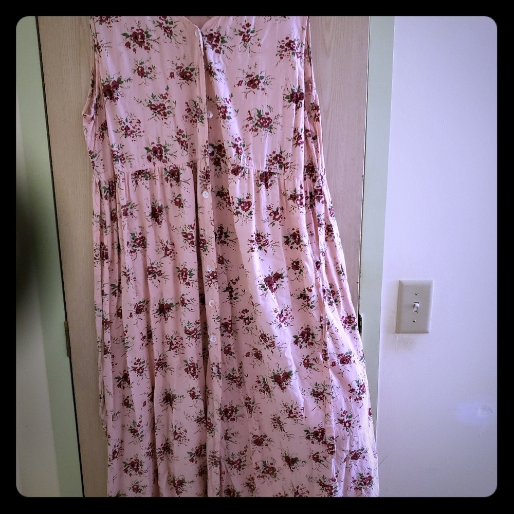 Button down sleeveless dress